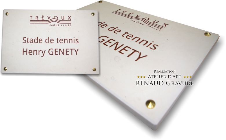 Plaque d'inauguration en pierre gravée