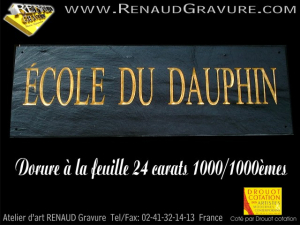 signal�tique en ardoise ou pierre
