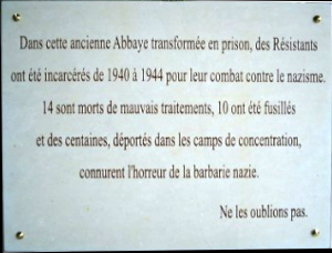 plaque en pierre ing�live