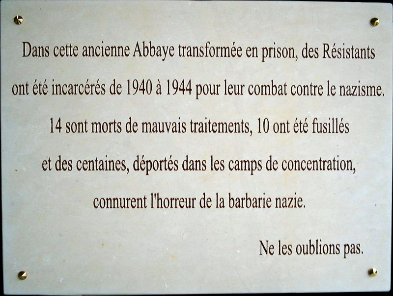 Signaletique pierre plaque comm&eacute;moration